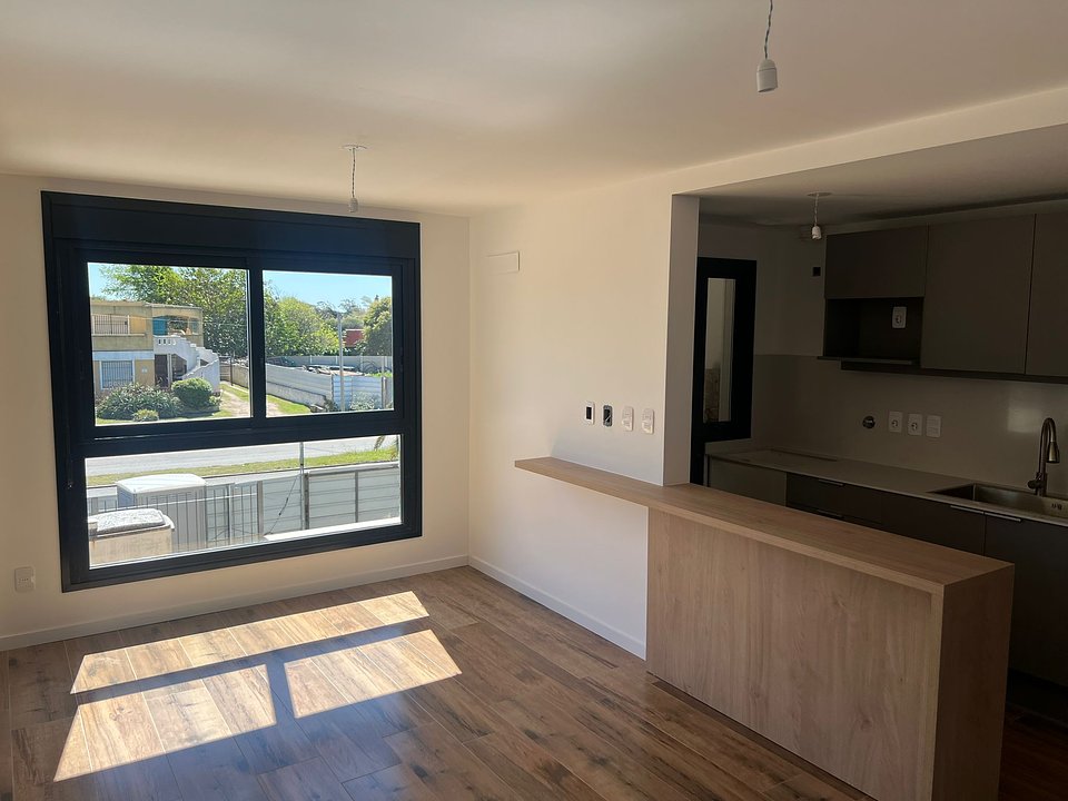 A estrenar, con vista al mar, 2 dormitorios!