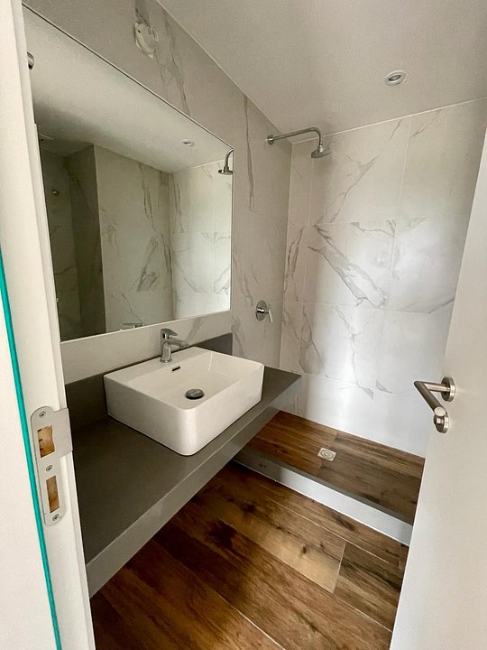 Amplio Y Luminoso, 3 Dormitorios, Terraza Panorámica!